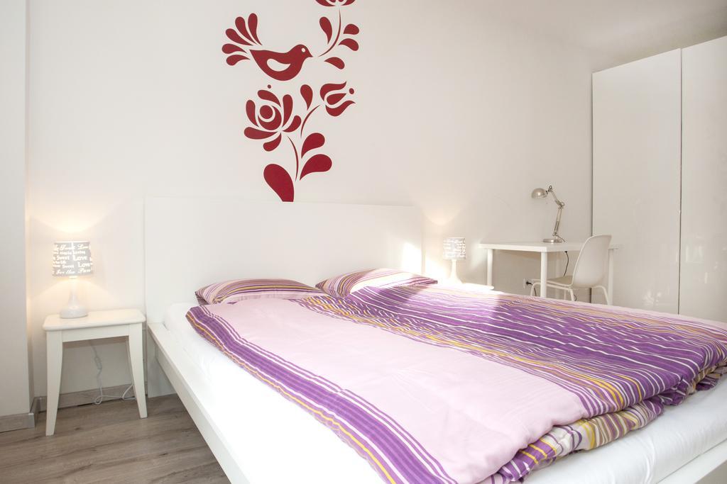 Ilona 2 Bedrooms Apartment In The Center Budapest Esterno foto