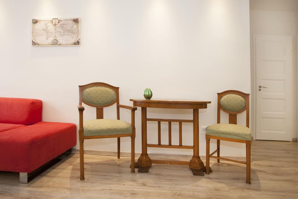 Ilona 2 Bedrooms Apartment In The Center Budapest Esterno foto