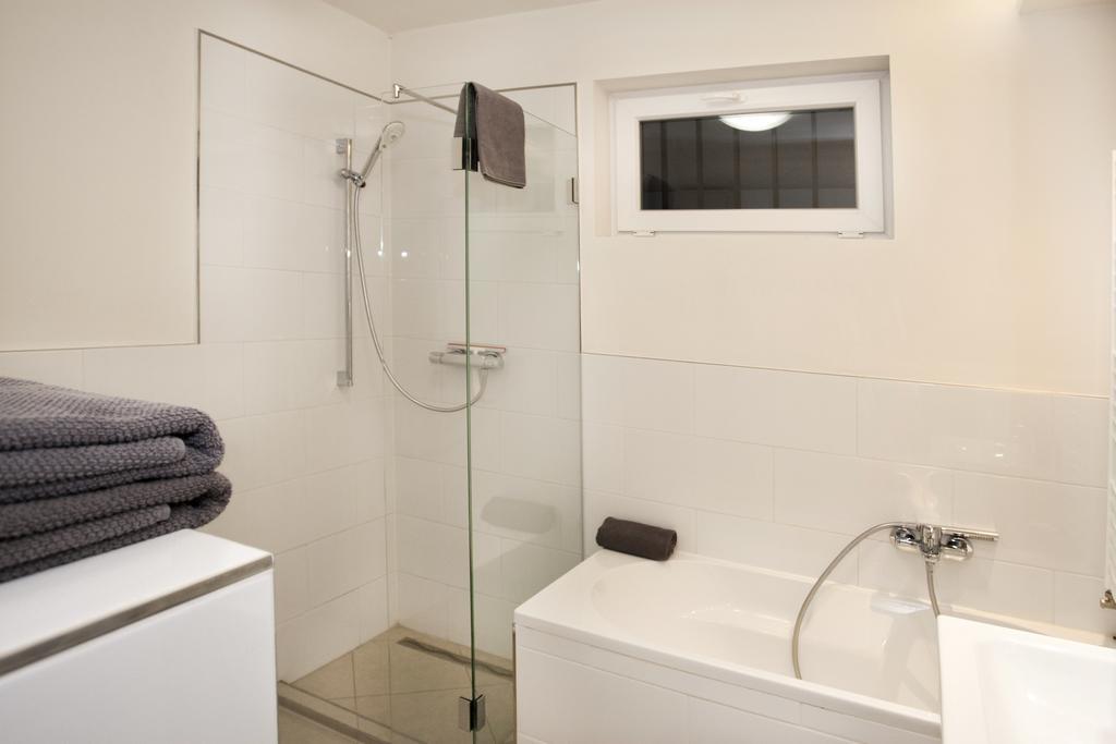 Ilona 2 Bedrooms Apartment In The Center Budapest Esterno foto