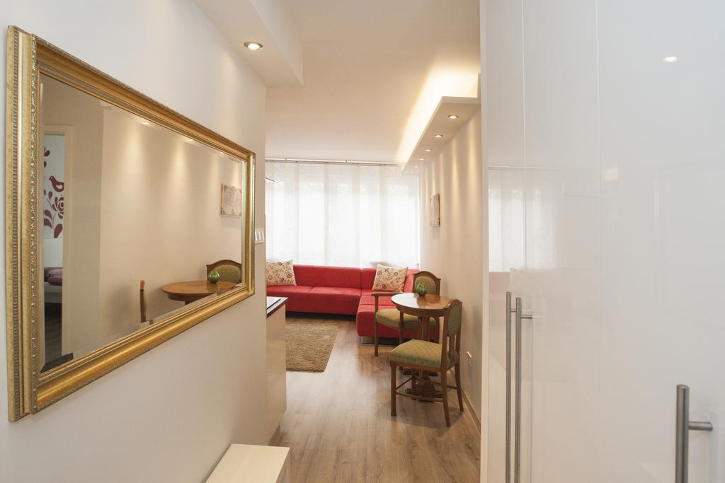 Ilona 2 Bedrooms Apartment In The Center Budapest Esterno foto